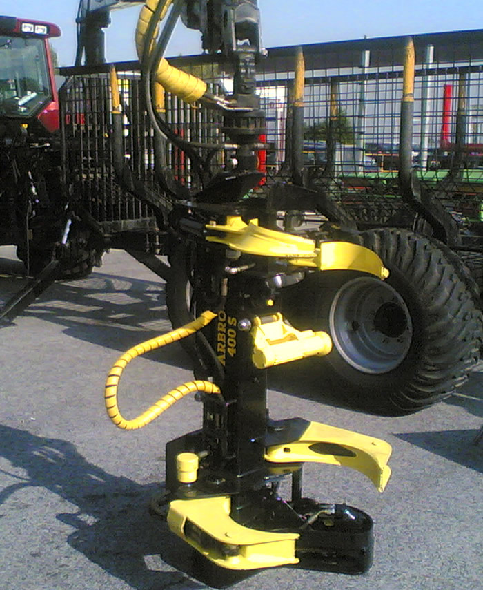 Arbro 400 Stroke Log Harvester Head